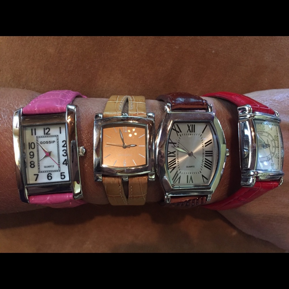 WATCH LOVERS!! 4 beautiful ladies watches.